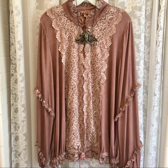 POL * NWOT Hand Dyed Dusty Pink Lace Top - Picture 2 of 6